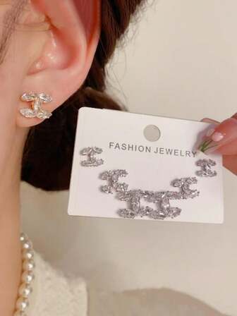 Set de 3 pares de pendientes de tuerca de plata de ley 925 con letras dobles C completamente enjoyados con rhinestones, joyería de moda para uso diario para mujeres, adecuado como regalo para el Día de San Valentín o para volver a la escuela