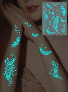 1 Arkusz Duży Rozmiar Niebieski Świecący I Biały Tusz Świecący W Ciemności Oryginalność Body Art Tymczasowe Naklejki Tatuażowe, Brokat Latający Ptak Gwiaździste Niebo Pióra Wzór, Wodoodporny Fałszywy Tatuaż, Trwałość 2-5 Dni, Zakrywający Blizny, Może Być Używany Na Ramionach Nadgarstkach Nogach Talii Szyi Dłoni Klatce Piersiowej Udach Palcach, Prezent Niespodzianka Na Imprezę Urodzinową