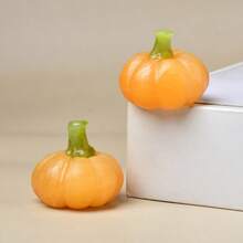 CUPIDCRYSTAL Natural Crystal Carved Pumpkins, Perfect Halloween Gifts, Flame-Shaped Pumpkins, Hollowed-Out Designs, Home Decoration Ornaments.Meditation Stone Crystals And Stones Suitable For Decorating Home Altars