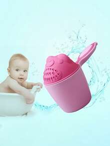 1个卡通洗发杯 婴儿淋浴喷头冲洗杯 儿童洗澡洗头助手 防止孩子害怕洗头 可爱洗发杯也可用作牙刷杯（款式随机）