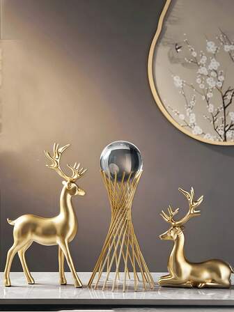 1 Set Of Modern And Unique Resin Gold Deer Sculpture, Suitable For Office, Dining Room, Home Decor, Bedroom Desk, Entryway, Wine Cabinet, Elegant Space Accent, Thoughtful Birthday Gift And Precious Housewarming Or Christmas Party Gift