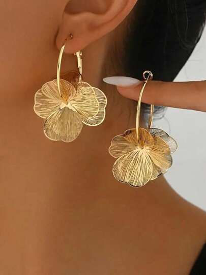 1 Pair Hollow Double-Layer Golden Hoop Earrings - Vintage Style, Suitable For Daily Wear Or Parties, Versatile Accessory, Retro Vibe, Creative Earrings