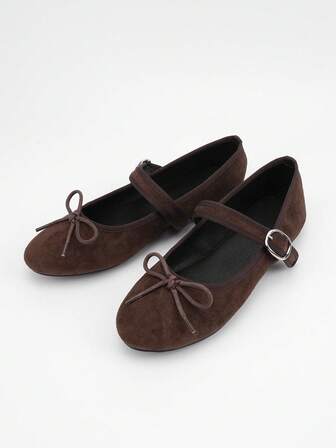 女式 2025 新款户外时尚玛丽珍带装饰动物印花面料平底鞋，轻便舒适软底乐福鞋，一脚蹬奶奶鞋