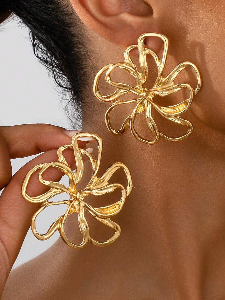 1 Par de Pendientes de Metal con Flores Huecas Grandes de Estilo Europeo y Americano - Amarillo Oro - Ver 1