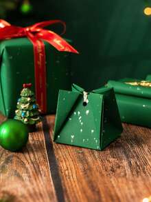1 Roll Matte Metallic Wrapping Paper, Solid Color Paper, Gift Wrapping Paper, Suitable For Weddings, Valentine's Day, Birthdays, Christmas, DIY Bouquets And Other Occasions, Metallic Christmas Gift Wrapping Paper, DIY Christmas Decor Paper, Solid Pattern, Matte Wrapping Paper - Christmas Green - View 6