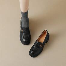 Women Loafers Shoes - Black - View 9