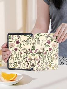 A Kindle Case With European Floral Botanical Images, Fits Kindle Paperwhite (12th Gen) 2024 , Kindle (11th Gen) 2021 , Kindle (11th Gen) 2022 , Kindle (10th Gen) 2019 , Supports Auto Wake / Hibernate, Drop-Proof On All Four Corners, Convenient And Lightweight, Romantic Gifts