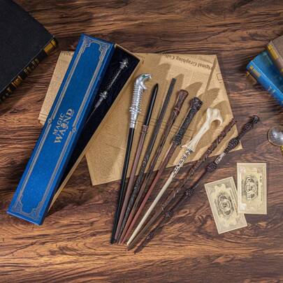 Warner Bros Varinha Mágica de Harry Potter – Varinhas de personagens do filme oficialmente licenciadas, feitas de resina com núcleo de metal embutido para maior durabilidade e resistência à quebra [Garantia genuína] – Varinha de Lúcio Malfoy, Varinha de Hermione Granger. Perfeitas para festas de fim de ano, apresentações no palco, acessórios de cosplay, coleção e presentes.