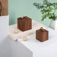 高端胡桃木珠宝展示架、戒指展示托盘、珠宝道具、珠宝收纳盒、带凹槽的木制展示盒 - 彩色 - 查看 2