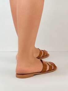 Open Toe Soft Bottom Flat Sandals, Fashion Versatile Strap Retro Beach Slippers For Vacation - Camel - View 3