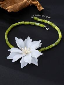 1件誇張風格白色花朵手工串珠女款個性化吊墜花卉派對項鍊，四季皆宜休閒優雅仿真花項鍊 - 白色 - 查看 3