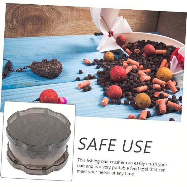 1pc European Style Transparent Bait Crusher Fishing Accessories