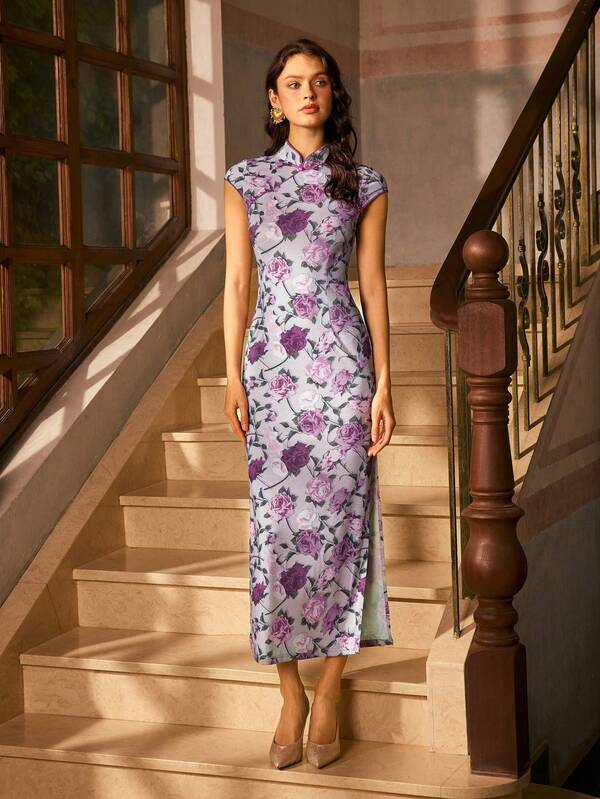 ​Exquisite Women's New Chinese Style Cheongsam: Mandarin Collar, Vintage Capped Sleeves, Floral Botanicals & Sophisticated Side Slit - Perfect For Formal Galas, Diplomatic Banquets, Red-Carpet Events, Luxury Wedding Receptions & State Dinner Functions.​​