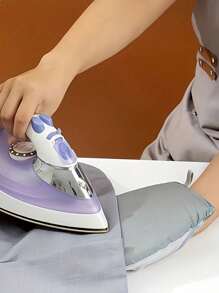 带耐热垫的迷你熨衣板、适合旅行宿舍的便携式折叠熨衣垫、适合夏季上衣的紧凑型熨衣板、必备洗衣用品、节省空间的简约熨斗站