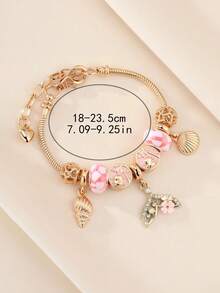 1件极简时尚水钻镂空心形、三叶草、粉色花朵、蜜蜂吊坠手链，适合青少年日常佩戴的时尚饰品