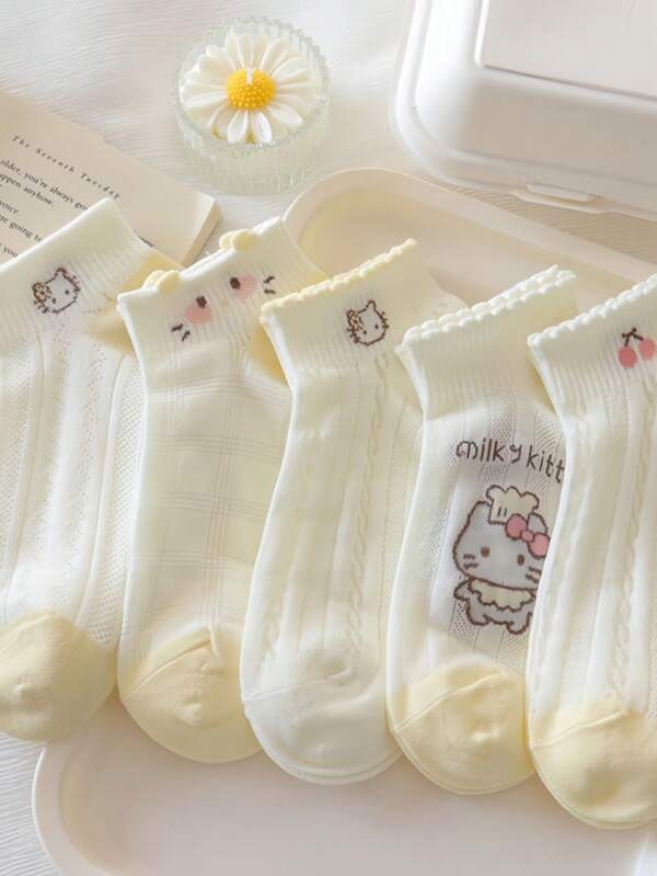 Sanrio 5 Pairs Sanrio Cartoon Kitty Perforated Breathable Ankle Socks, Super Cute Short Student Socks, Versatile And Comfortable