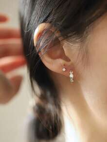 BALMORA 1 对优雅时尚 S925 纯银镀 14K 金三水滴形耳扣闪亮锆石耳环，适合女士女孩派对约会礼物日常佩戴 - 金色 - 查看 3