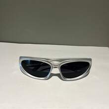 Men Women Y2k Oval Silver Black Hipe Rapper Style Sunglasses - Total Silver - View 2