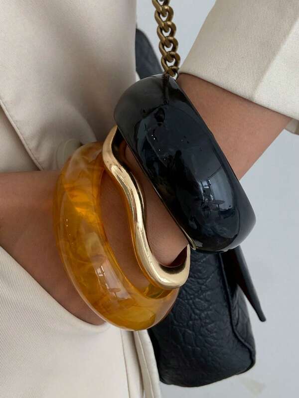 1pc Bohemian Style Geometric Retro Resin Bangle Bracelet, Luxurious And Casual For Women, Couples, Resort Party, Street Snap Fashion Jewelry Metal Bracelet Gift (The Material And Color Of The Bracelet Are Subject To The Actual Product)
