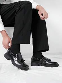 流苏装饰正装乐福鞋，男士商务黑色正装鞋 - 黑色 - 查看 10