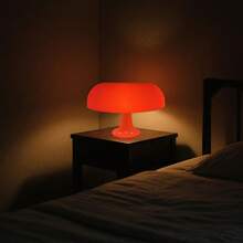 现代蘑菇形台灯 | USB 供电 | 三色可调光照明 | 抛光表面 | 装饰艺术风格 | 无限调光 | 卧室和办公桌的理想选择