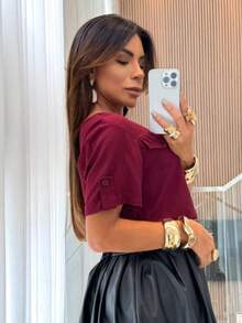 T-SHIRT FEMININA  COM BOTÕES NA FRENTE E MANGAS - Vinho - Visão 2