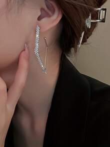 A Pair Of European And American Fashion Dazzling -Shaped Ring Earrings. - Silver - View 4