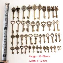 46pcs Mix Vintage Skeleton Keys Pendants, Filigree Steampunk Keys Antique Bronze Keys Charms Pendants, Jewelry Findings Making Accessory For DIY Necklace Bracelet