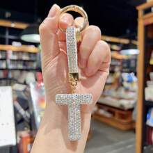 1个闪亮水钻字母钥匙扣，26个字母闪亮汽车钥匙圈挂件，个性化钥匙扣，女士包包挂件，圣诞礼物，情人节礼物，包包挂件，汽车配件，送给老师、朋友、姐妹的礼物创意