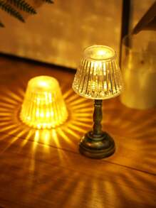 1pc Mini LED Crystal Desk Lamp Acrylic Diamond Table Lamp LED Night Lights Bedside Lighting Light For Bedroom Decorations,Home Decor Mini Table Lamp,Room Decor Night Light,Mini Desktop Projection Lamp