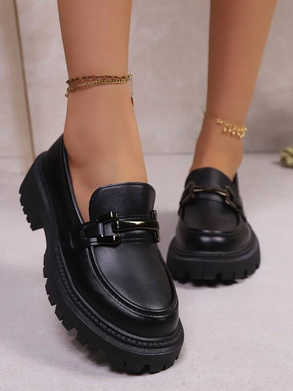 Women's Slip-On Black Loafers With Thick Soles, Fashionable Metal Buckle Decor, Round Toe Casual Slouchy Shoes, Solid Color Retro Versatile Commuter Flats, Waterproof Platform Mary Jane Vacation Shoes