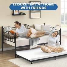 Metal Daybed With Trundle Bed, Twin Size Day Bed With Headboard And Heavy Duty Steel Slats Support, Mattress Foundation Platform Sofa Bed, For Living Room, Bedroom, Easy Assembly