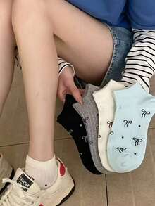 4/5/8 双女式季节性百搭竖条纹蝴蝶结踝袜 - 彩色 - 查看 3