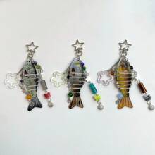 1 pieza Llavero de pez hecho a mano, encantos de bolso de océano, llaveros de océano, llaveros de señuelo de pesca artificial, encantos de peces con cuentas, regalos para pescadores, accesorios escolares y de automóvil, gótico lindo Y2k