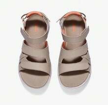 Skechers 新款女士的輕盈耐磨透氣休閒涼鞋