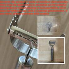 1个不锈钢双刃蔬菜切丝器 - 多功能切丝器、切碎器和土豆切片器，厨房工具，适合家庭烹饪，可切胡萝卜、茄子、土豆等。不锈钢多功能果蔬削皮器 - 高效厨房切丝工具，可刨丝、擦丝和刮削，适用于土豆、葫芦等。 - 易于使用的厨房小工具和宿舍必备品，颜色随机。 - 銀色 - 查看 17