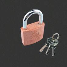 1 件铜芯防水优质彩绘实心挂锁 - 粉色，适用于户外主门、防锈、防盗、宿舍、车库、笼子、栅栏、仓库、橱柜通用锁