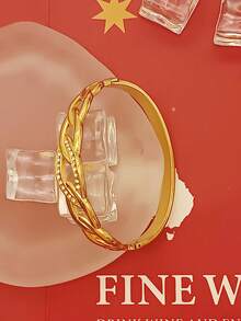 أساور مطلية بالذهب للسيدات لا تشحب أبداً