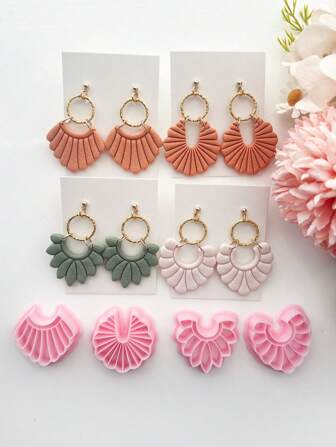 Boho Lines Shapes Soft Clay Mold, Retro Embossing Set Polymer Clay Cutters, Clay Earring Cutter For Polymer Clay Jewelry Making,Polymer Clay Stud Earring Stamp Making Tool, Clay Jewelry Making Kit, Clay Earring Molds, DIY Earring Gift