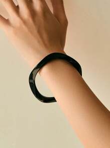 1pc Elegant Wavy Resin Wide Bangle Bracelet, Versatile Beach Vacation Style
