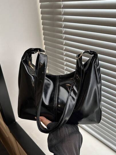 女士休闲纯色简约斜挎包，适合日常通勤