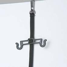 QLFlip Flop Rack Organizer Holds 9 Pairs Over Door Organizer Space Saving Shoe Rack Adjustable Hooks Organize Flip Flops  And Oofos Black - như hình ảnh - Xem 4