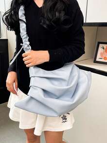 小众设计褶皱单肩包、皮革防水斜挎包、不对称背包