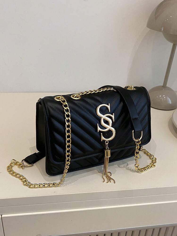 حقيبة كتف مبطنة من جلد البولي يوريثان ذات لون أحادي للنساء، حقيبة كروس متعددة الوظائف مع رباط سلسلة للحفلات والسهرات، حقيبة مربعة جديدة للاستخدام اليومي والسفر والعطلات لحمل الهاتف والعملة، مناسبة للسيدات العاملات والطالبات - الأسود - مشاهدة 10