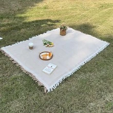 1 件 Ins 风格野餐毯、沙滩毯、柔软可折叠户外垫、春夏季非常适合草地露营和派对、露营野餐布、波西米亚地毯、适合户外和家庭使用、户外野餐、防风斗篷、桌布、户外装饰、女朋友礼物
