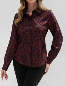 豹纹长袖女式衬衫，正面饰有纽扣，全豹纹图案 - 紅色 - 查看 3