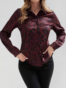 豹纹长袖女式衬衫，正面饰有纽扣，全豹纹图案 - 紅色 - 查看 4