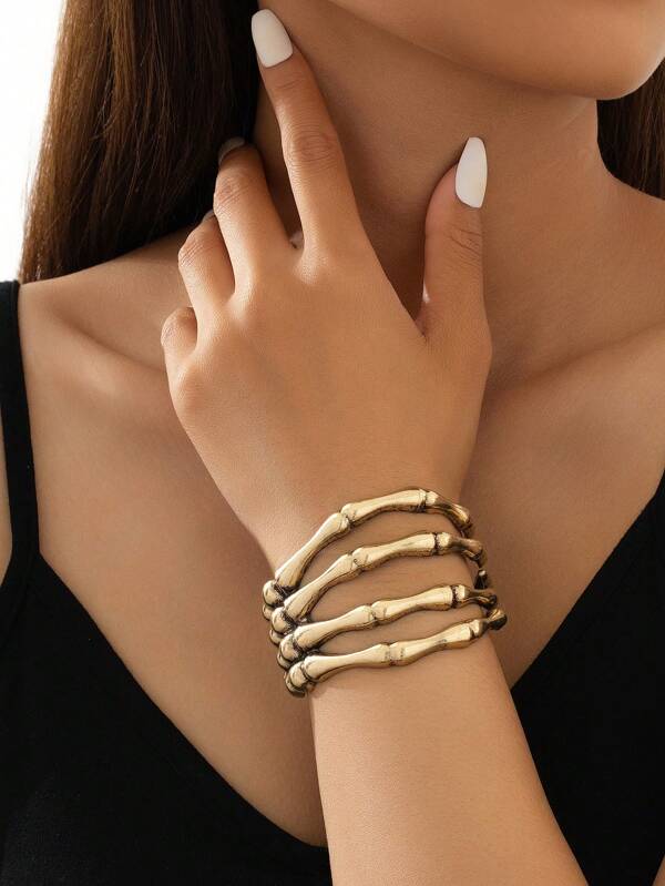 1pc Exaggerated Hollow Ghost Hand Cuff Vintage Skeleton Claw Bracelet, Metal Jewelry For Women, Halloween Party Gift