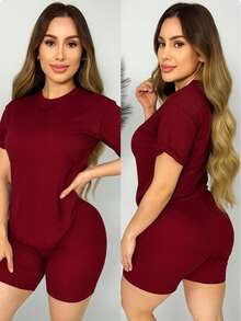 Conjunto casual moda dama de camiseta holgada tipo oversize y short tipo biker, casual verano cómodo - Tinto - Ver 2