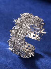 1pc Exquisite Many Three-Dimensional Small Flowers Rings For Women Engagement Cubic Zirconia Gifis Daily Wear Copper Jewelry